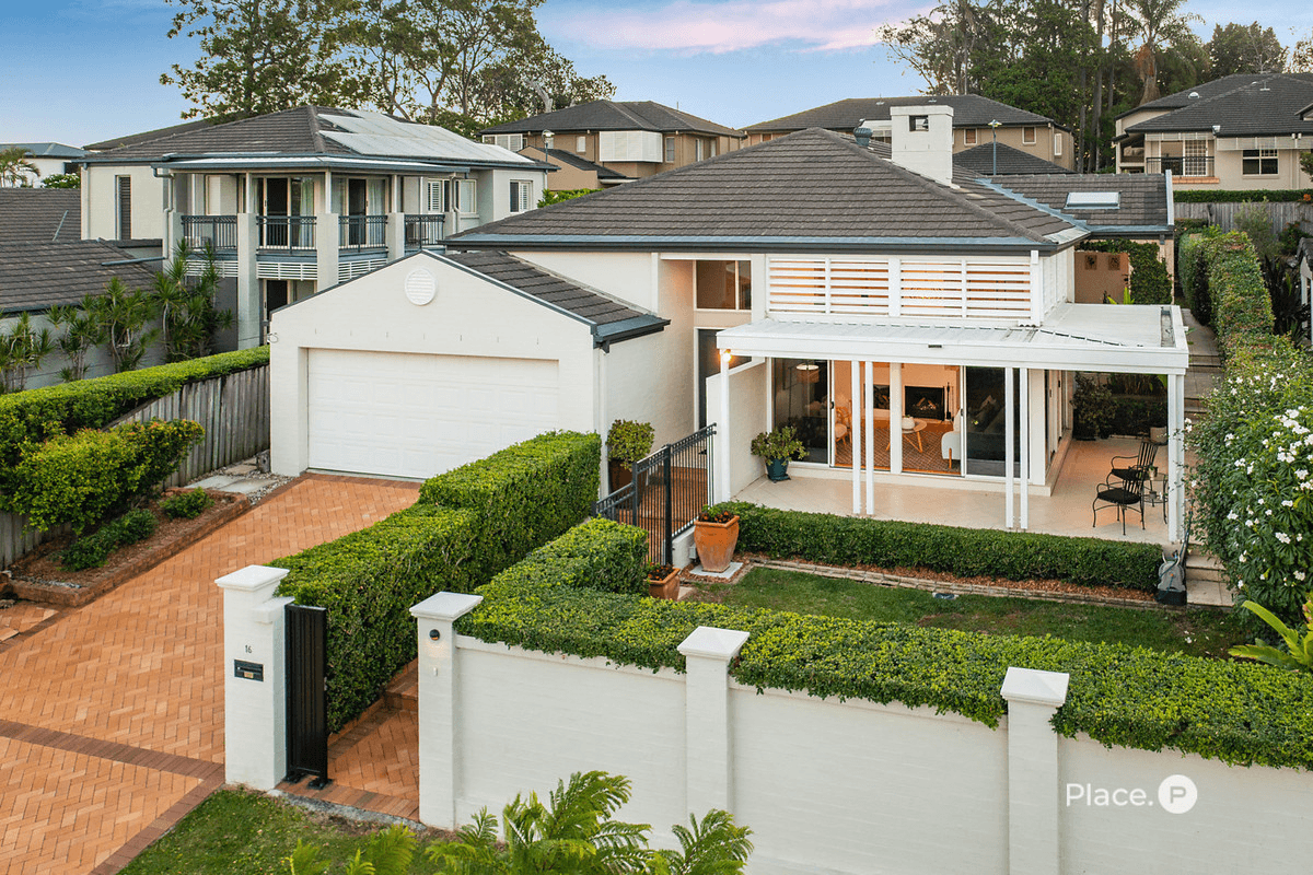 16 Patrick Street, Norman Park, QLD 4170