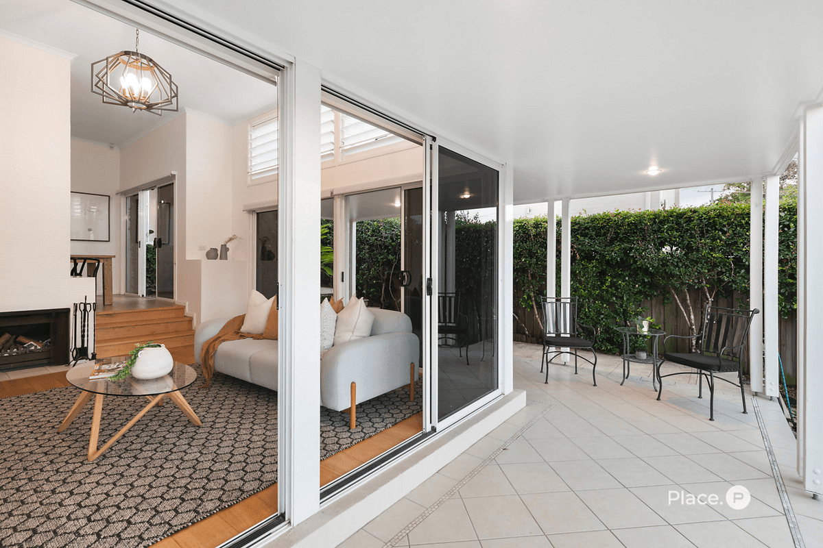 16 Patrick Street, Norman Park, QLD 4170