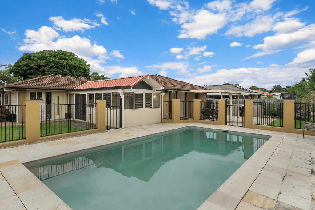 92 Arnica Crescent, BALD HILLS, QLD 4036