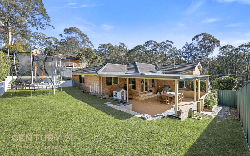 44 Roberts Parade, Hawkesbury Heights, NSW 2777