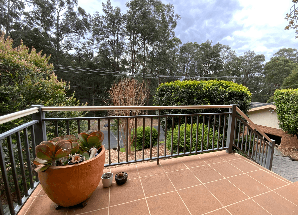 44 Roberts Parade, Hawkesbury Heights, NSW 2777