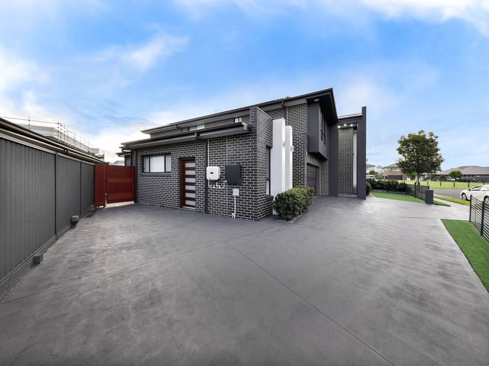 9 Brooklime Crescent, Denham Court, NSW 2565
