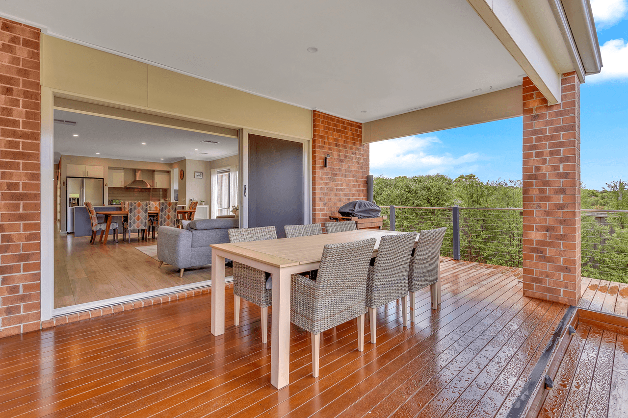 5 Dawes Court, SUNBURY, VIC 3429