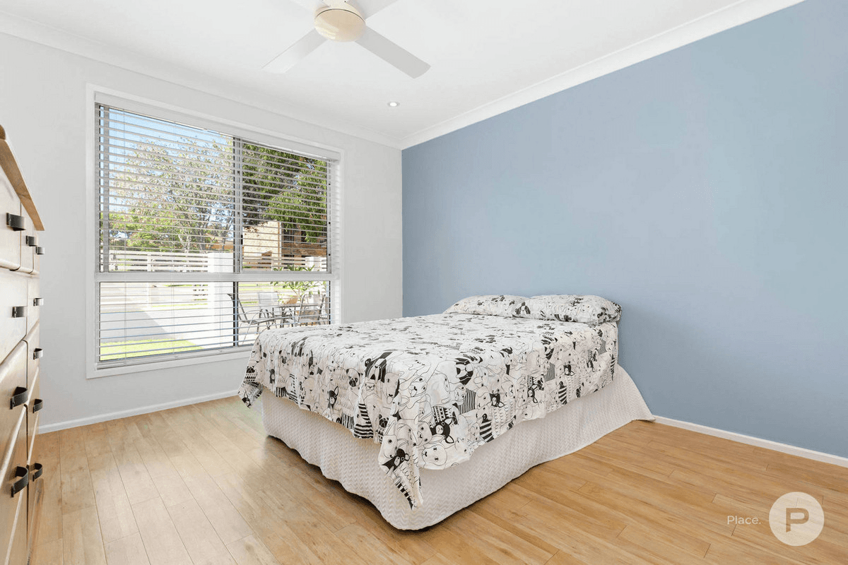 2 Eggleton Place, Wakerley, QLD 4154