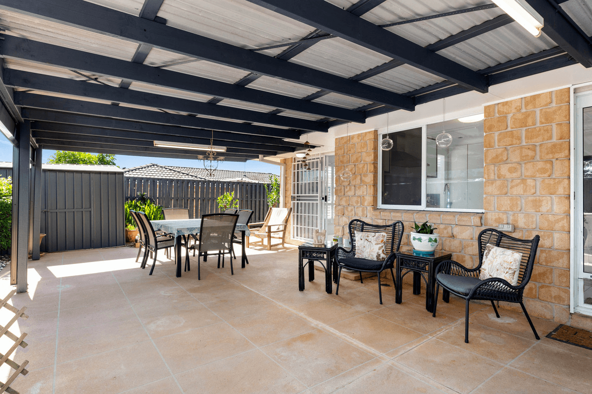 2 Eggleton Place, Wakerley, QLD 4154