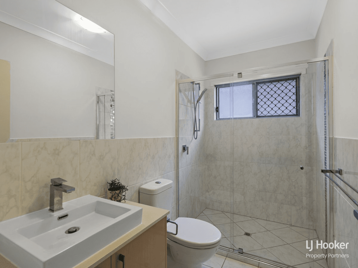 245 Lister Street, SUNNYBANK, QLD 4109