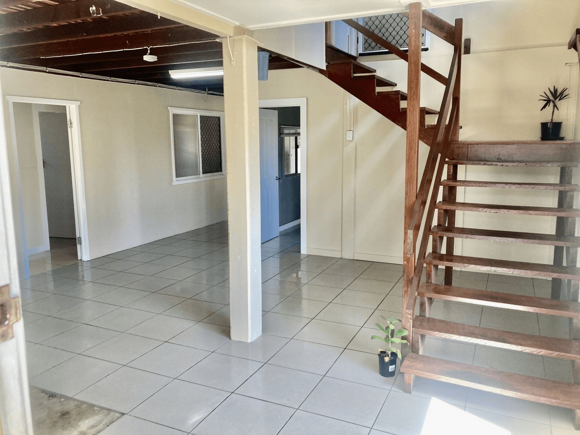 223 Slade Point Road, SLADE POINT, QLD 4740