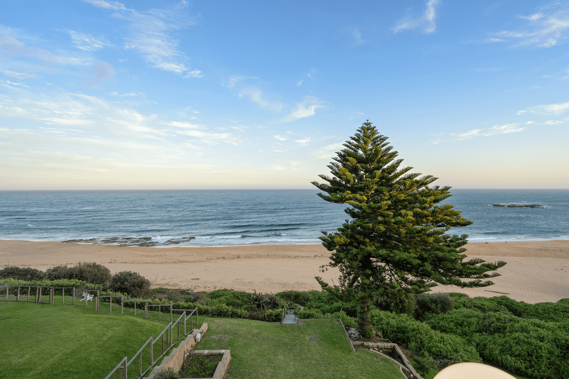 8 South Scenic Road, Forresters Beach, NSW 2260
