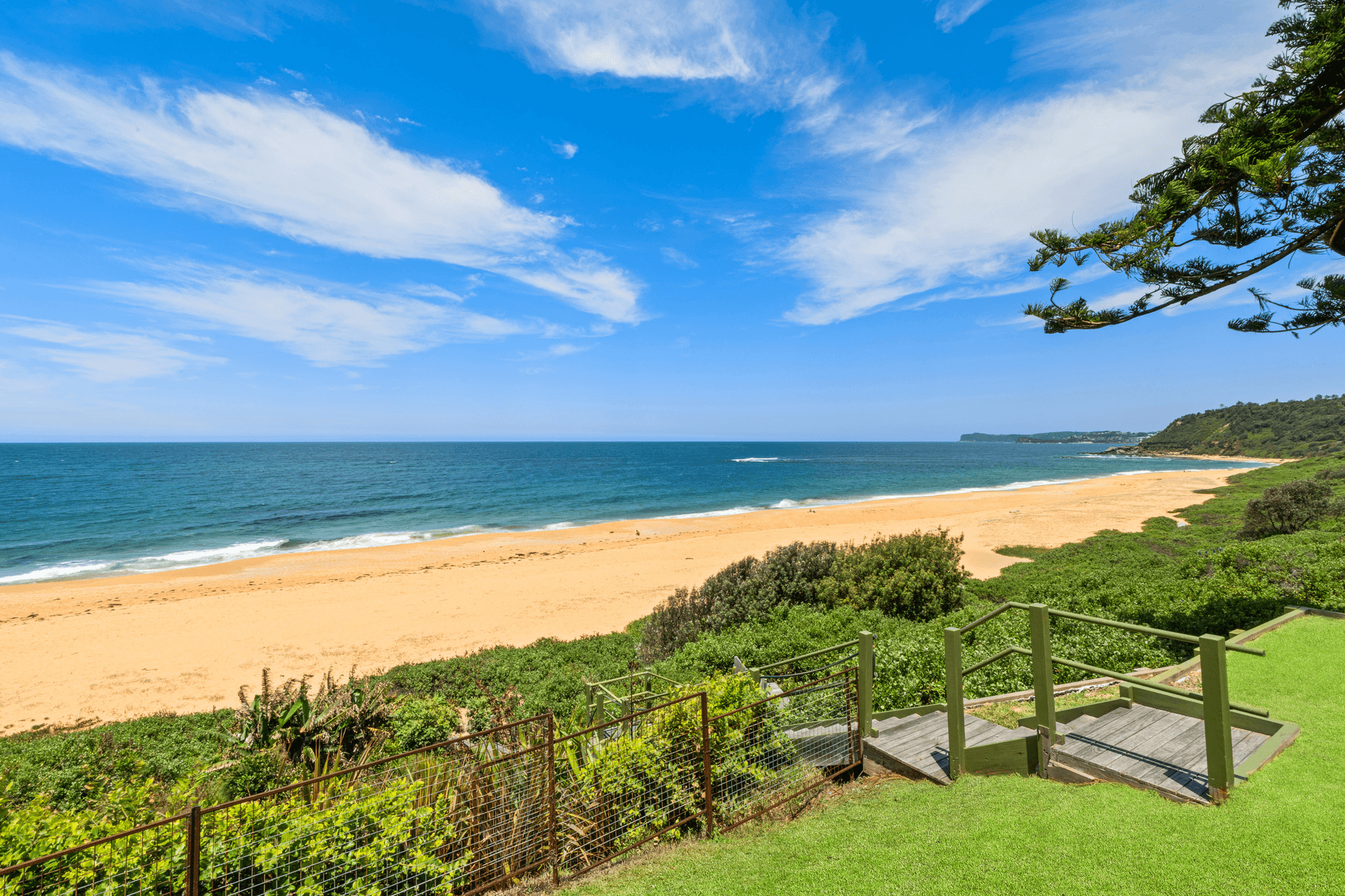 8 South Scenic Road, Forresters Beach, NSW 2260
