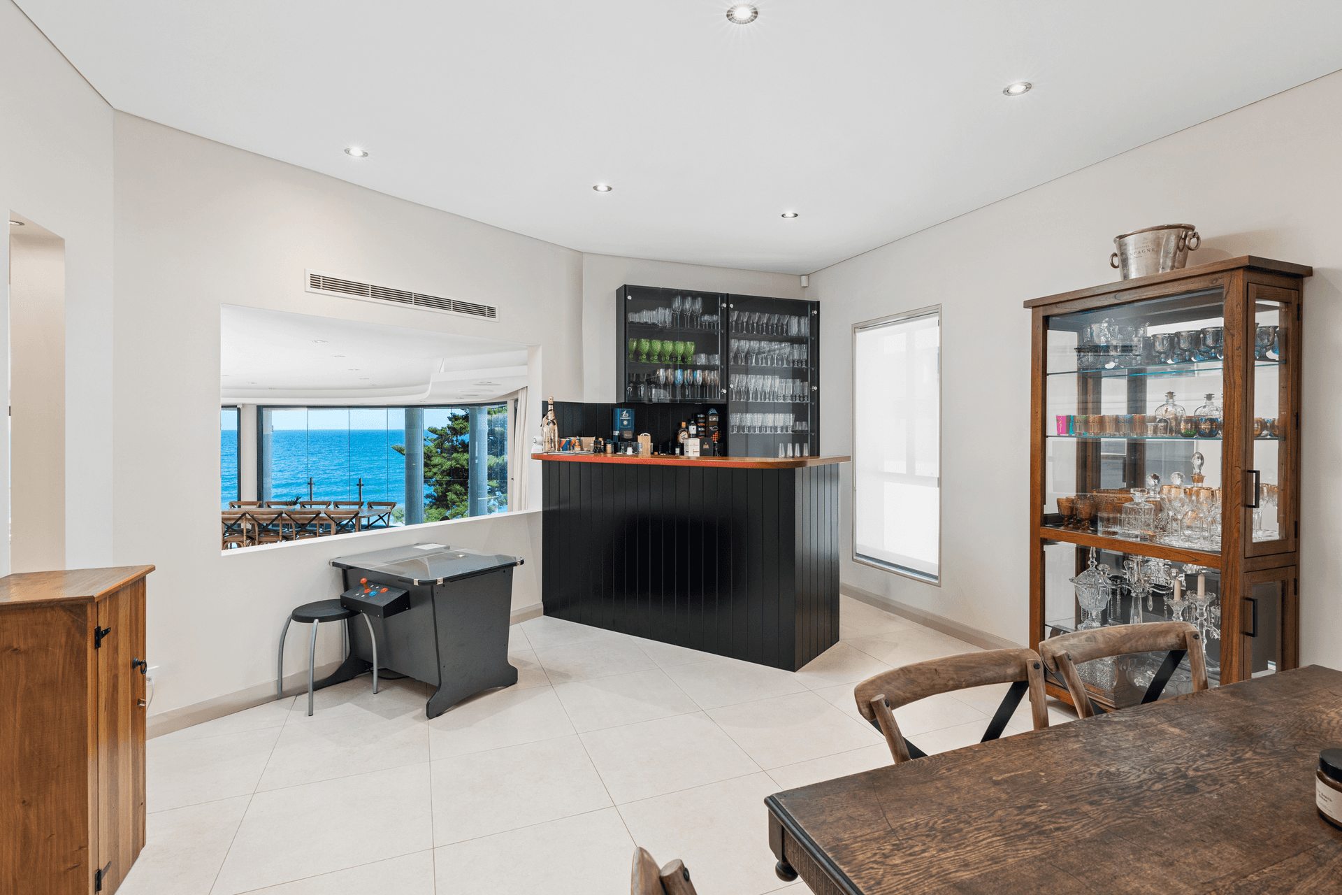 8 South Scenic Road, Forresters Beach, NSW 2260