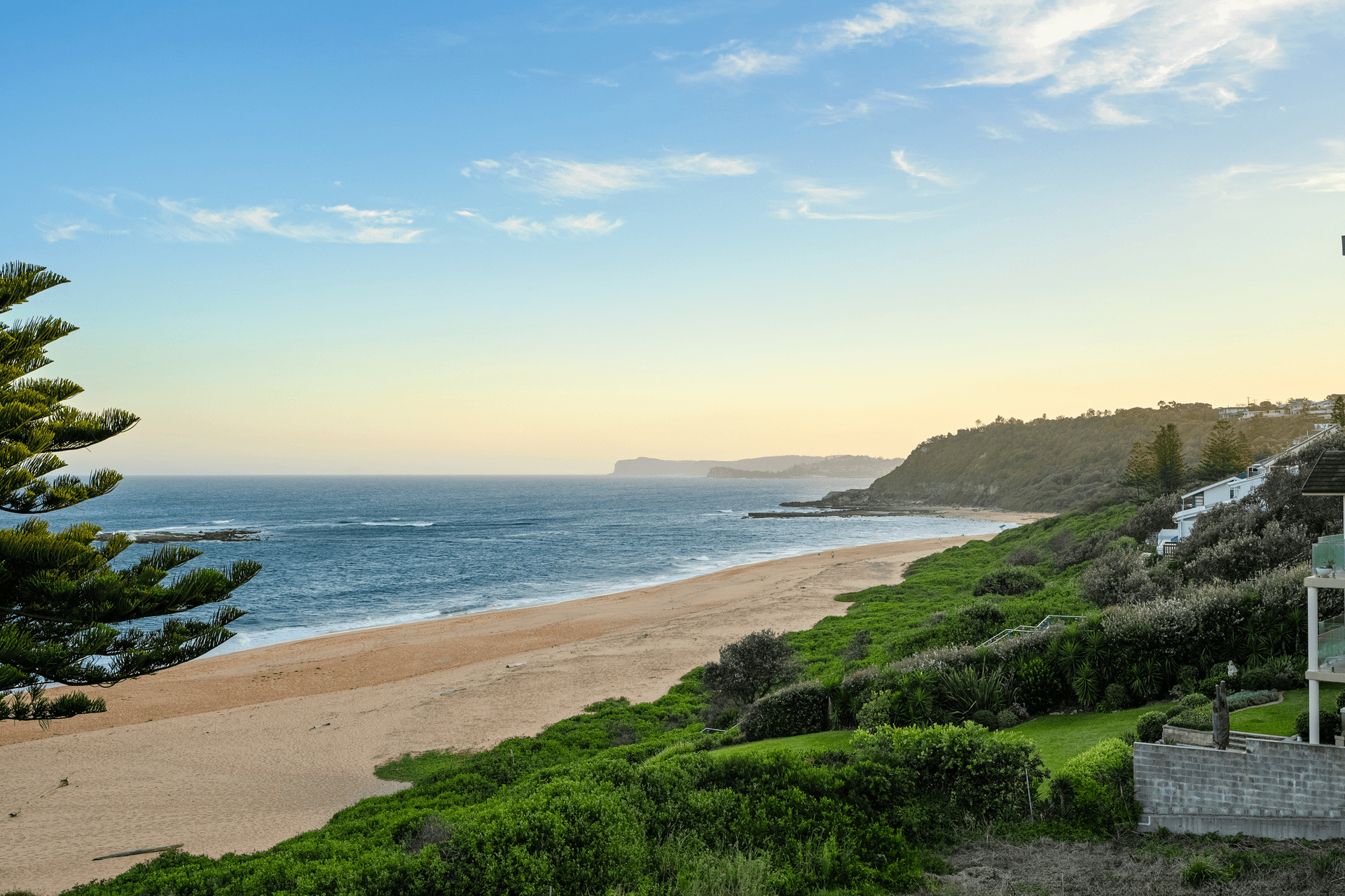 8 South Scenic Road, Forresters Beach, NSW 2260