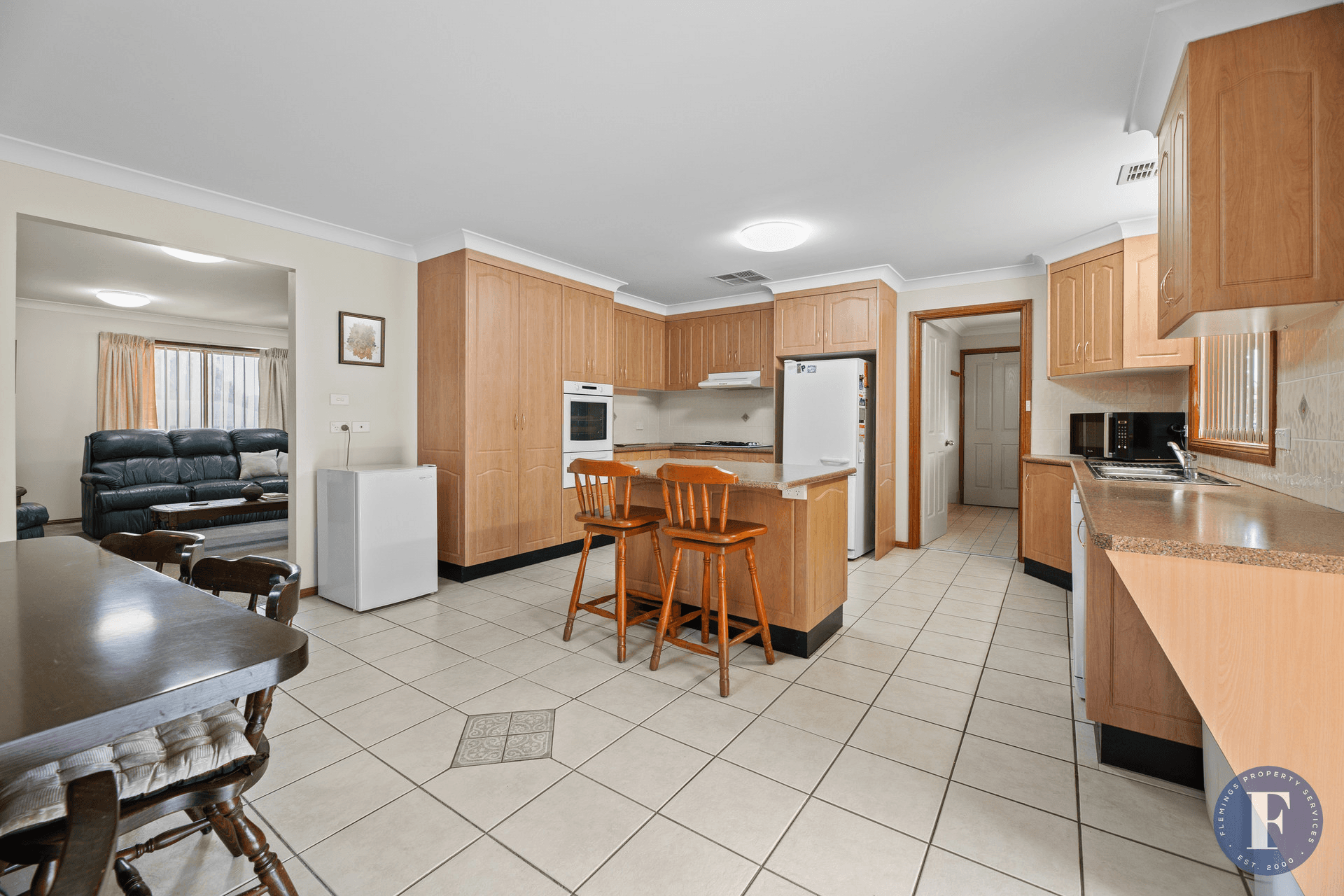 7 Patterson Avenue, Young, NSW 2594