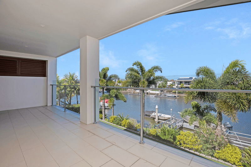 13 Marina Parade, JACOBS WELL, QLD 4208