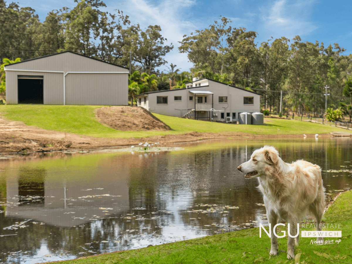 36-38 Velvet Street, Pine Mountain, QLD 4306