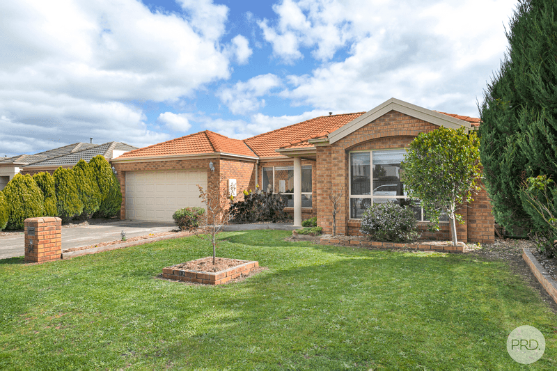 94 Stirling Drive, LAKE GARDENS, VIC 3355