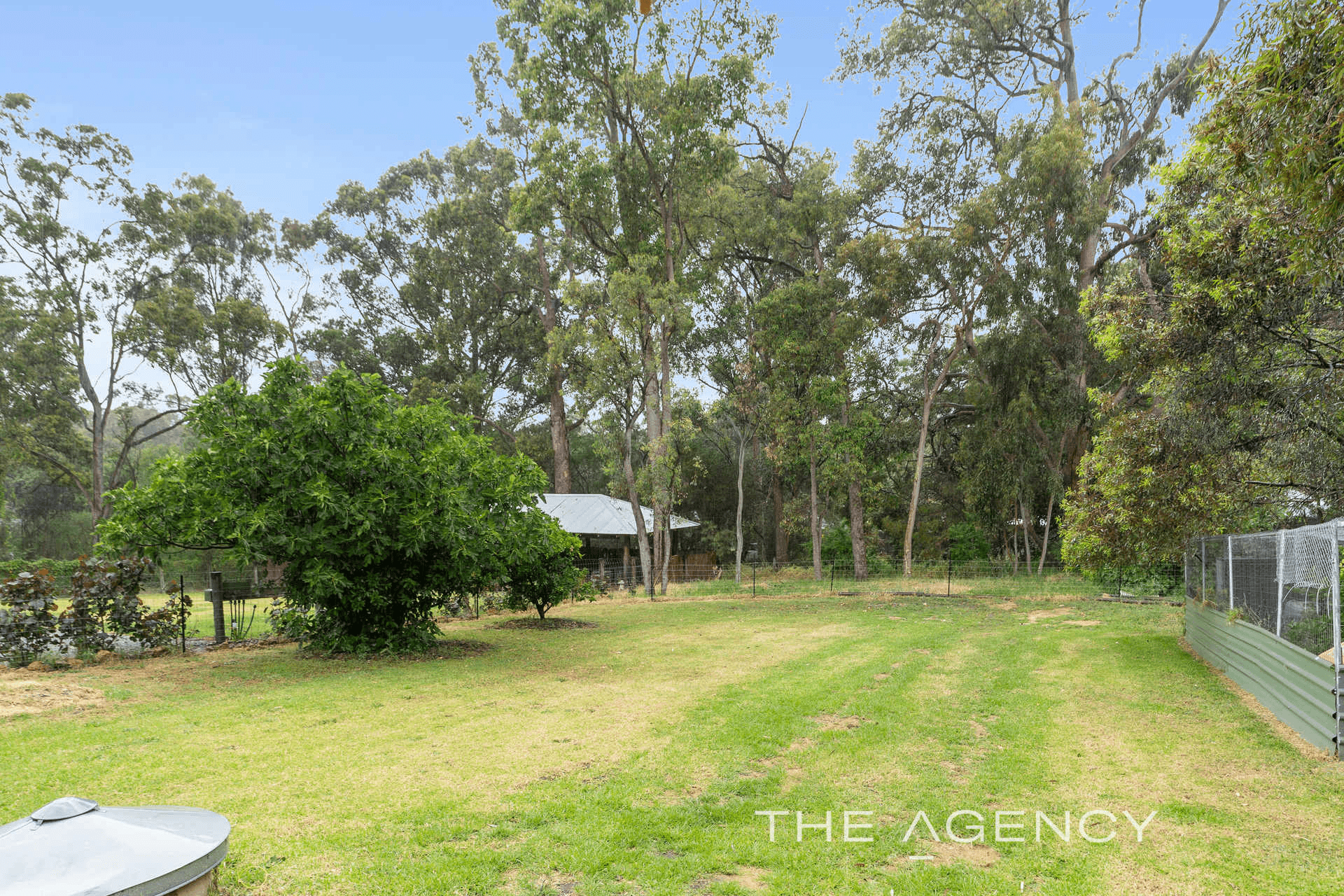 165 Coolgardie Street, Mundaring, WA 6073