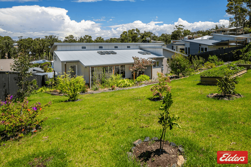 7 BOWERBIRD Place, MALUA BAY, NSW 2536