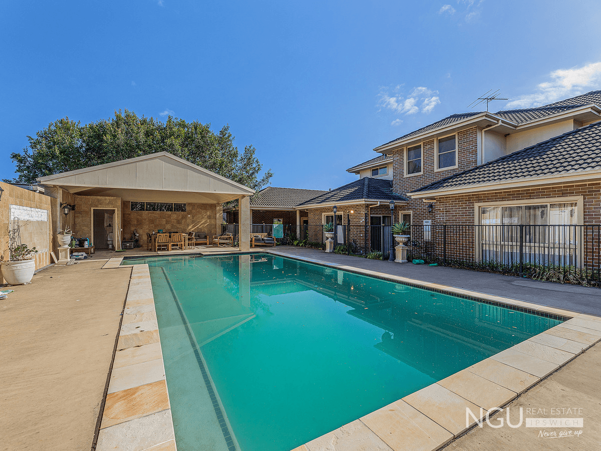 38 President Circle, Karalee, QLD 4306