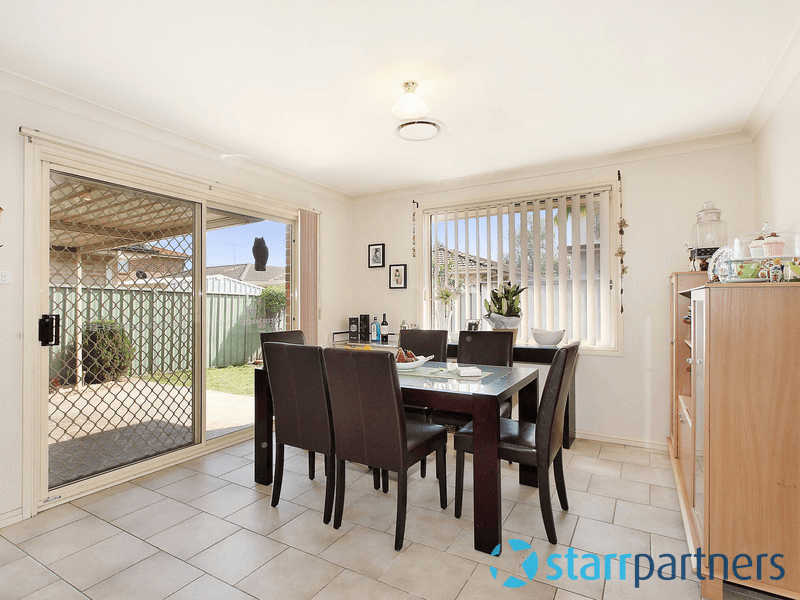 18 Gilgandra Road, HOXTON PARK, NSW 2171