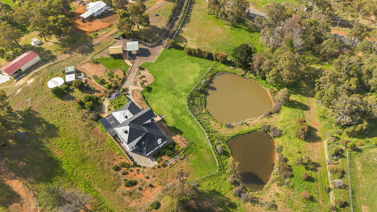 149 Carradine Road, Bedfordale, WA 6112