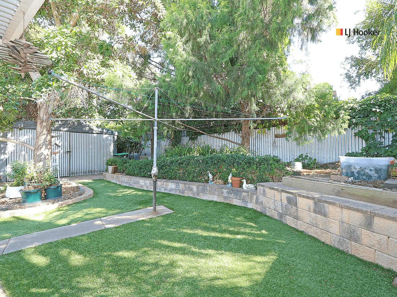 65 Fay Avenue, KOORINGAL, NSW 2650