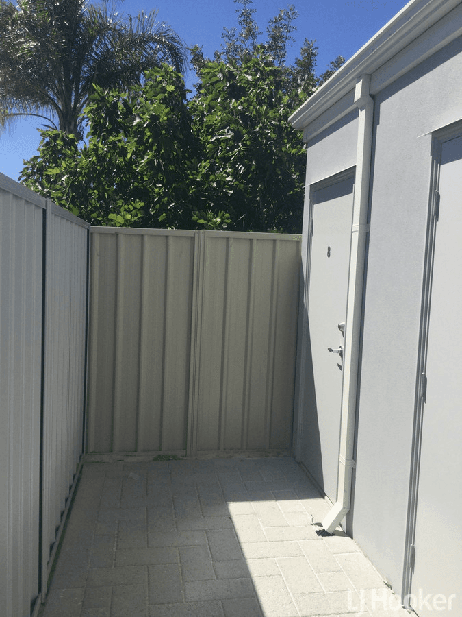 8/10 Day Road, MANDURAH, WA 6210