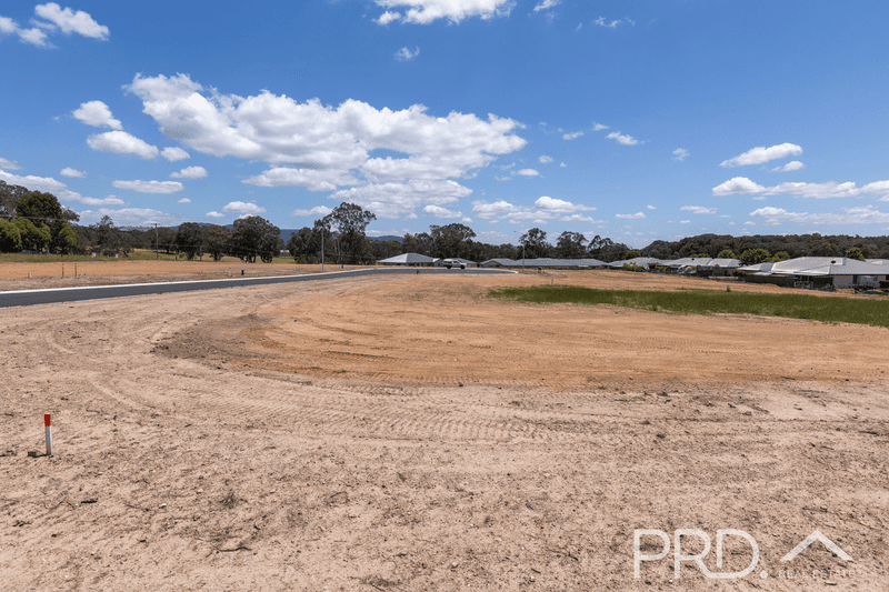 22 Weeden Place, TUMUT, NSW 2720