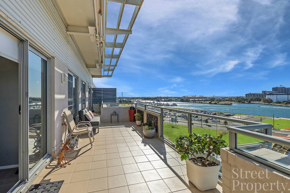902/25 Bellevue Street, Newcastle West, NSW 2302