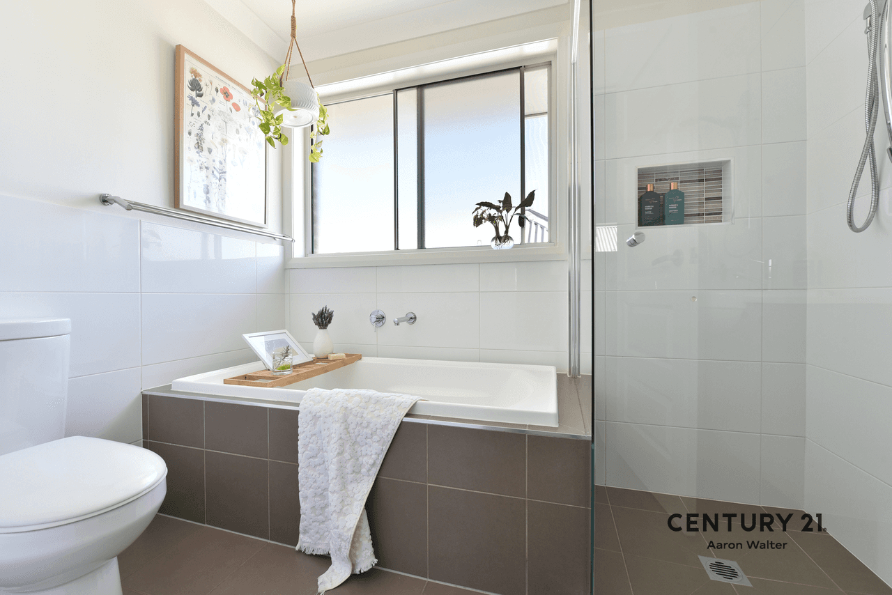 10A Bryant Street, Tighes Hill, NSW 2297