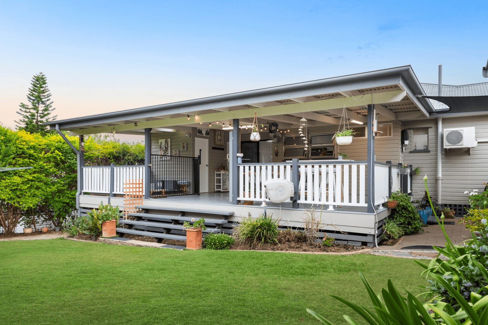 2 Hume Street, WOODEND, QLD 4305