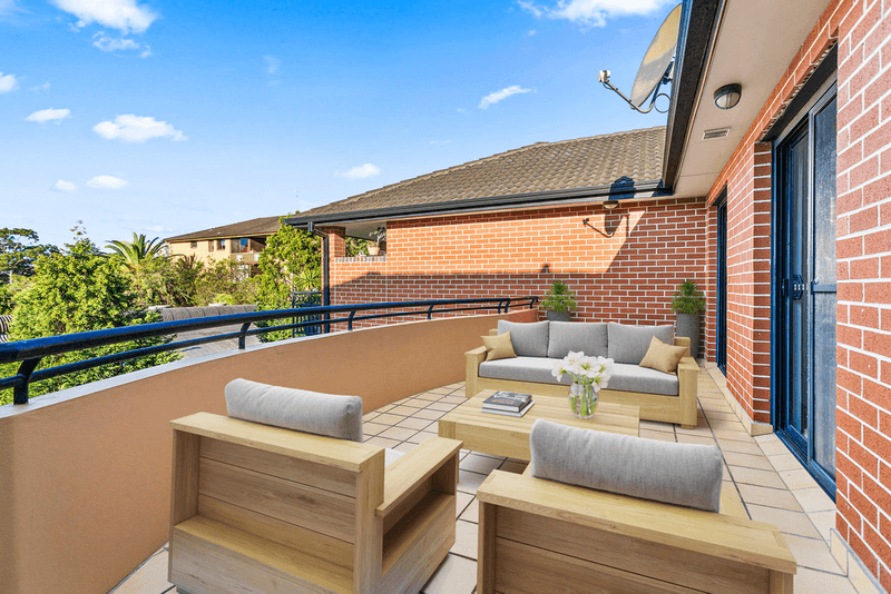 8/24-28 Connelly Street, PENSHURST, NSW 2222