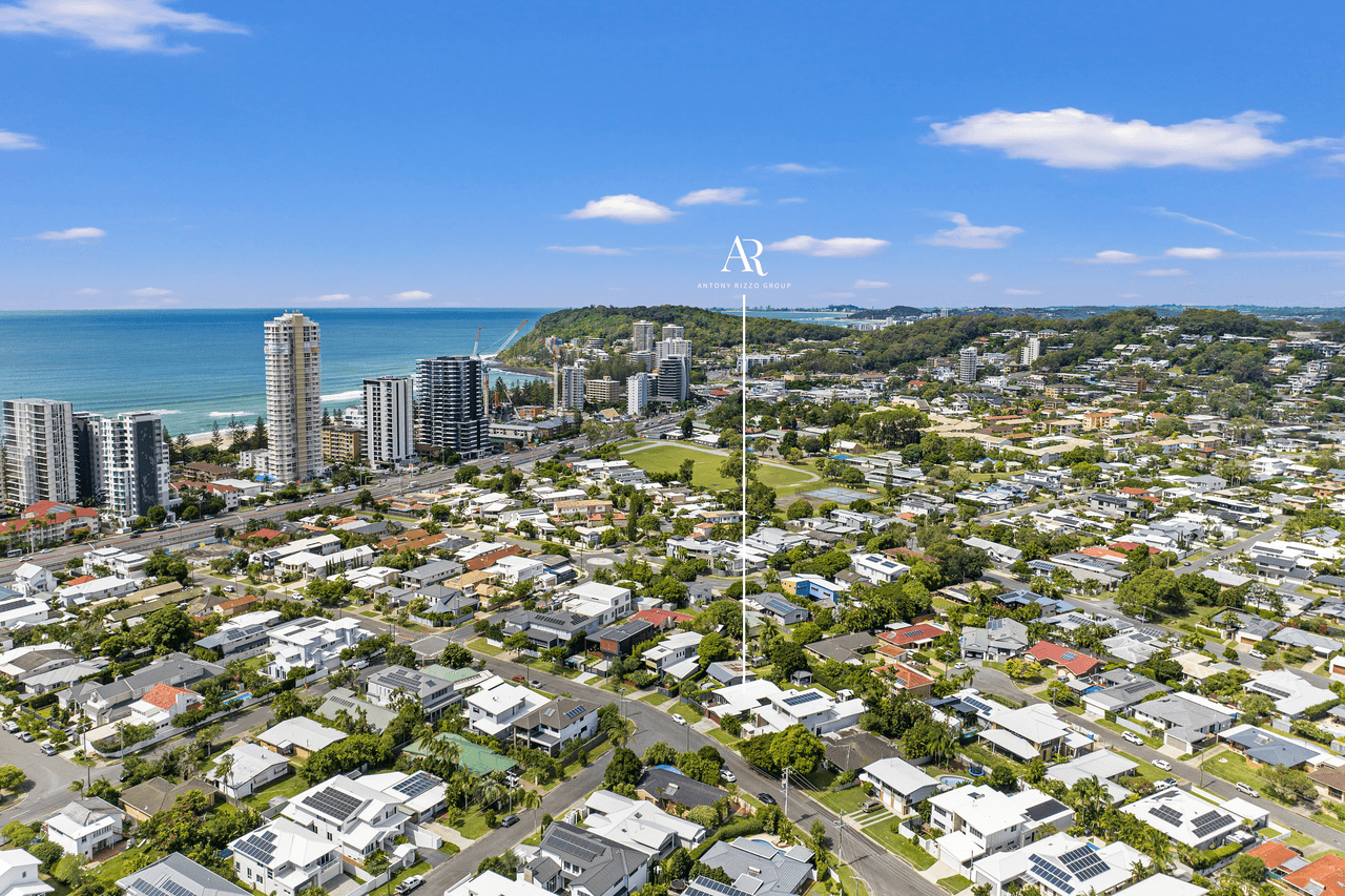 28 Banksia Broadway, BURLEIGH HEADS, QLD 4220