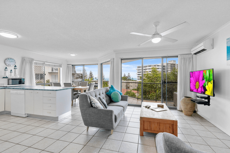 8/13-15 Douglas Street, MOOLOOLABA, QLD 4557