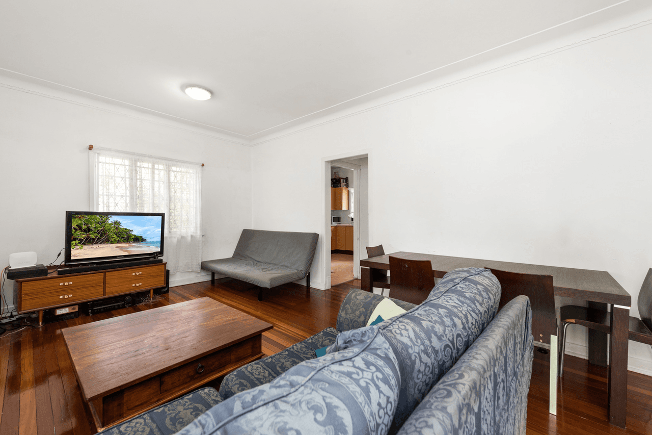 11 Hicks Street, Mount Gravatt East, QLD 4122