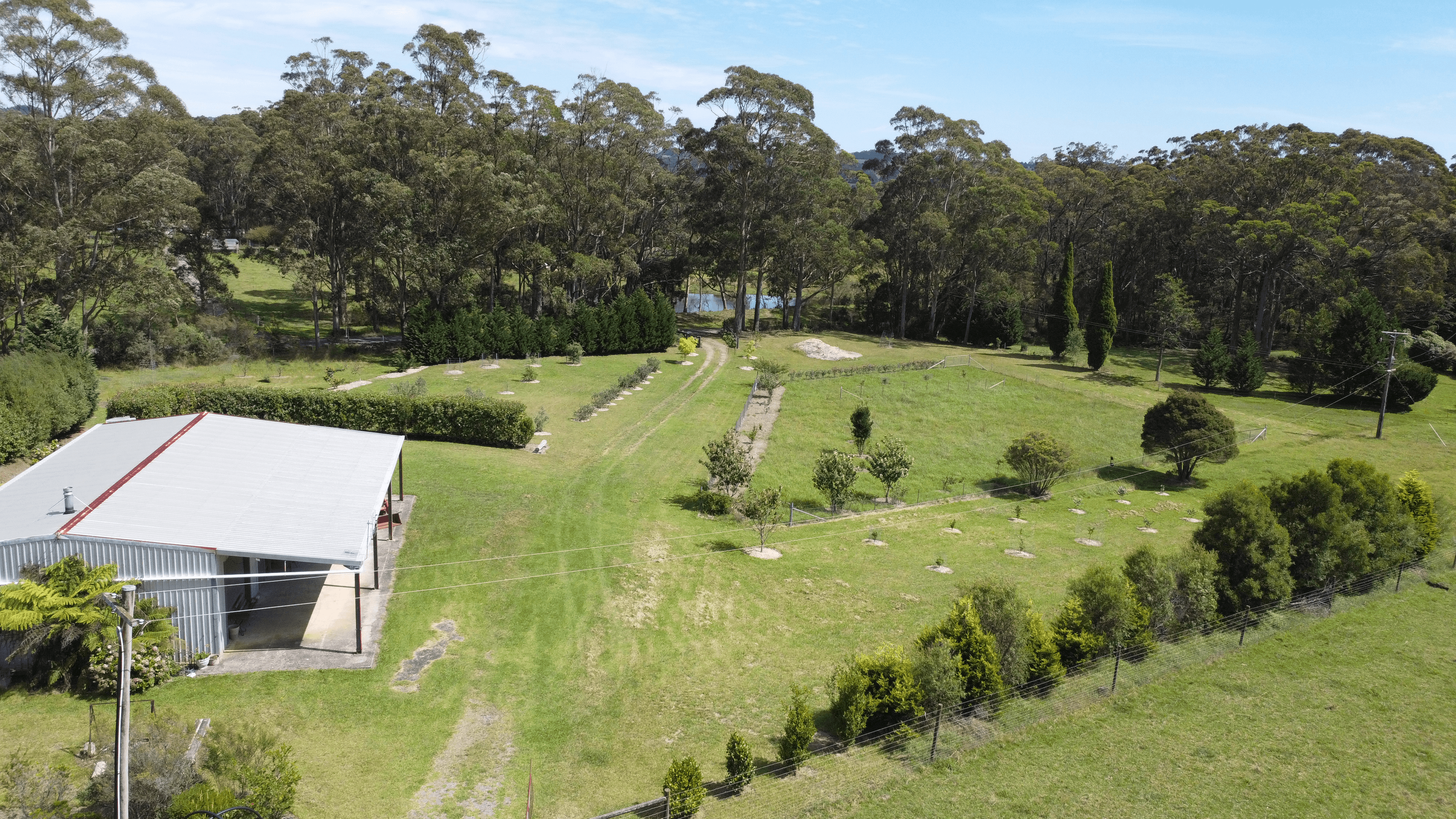 61 WALLABY HILL ROAD, ROBERTSON, NSW 2577
