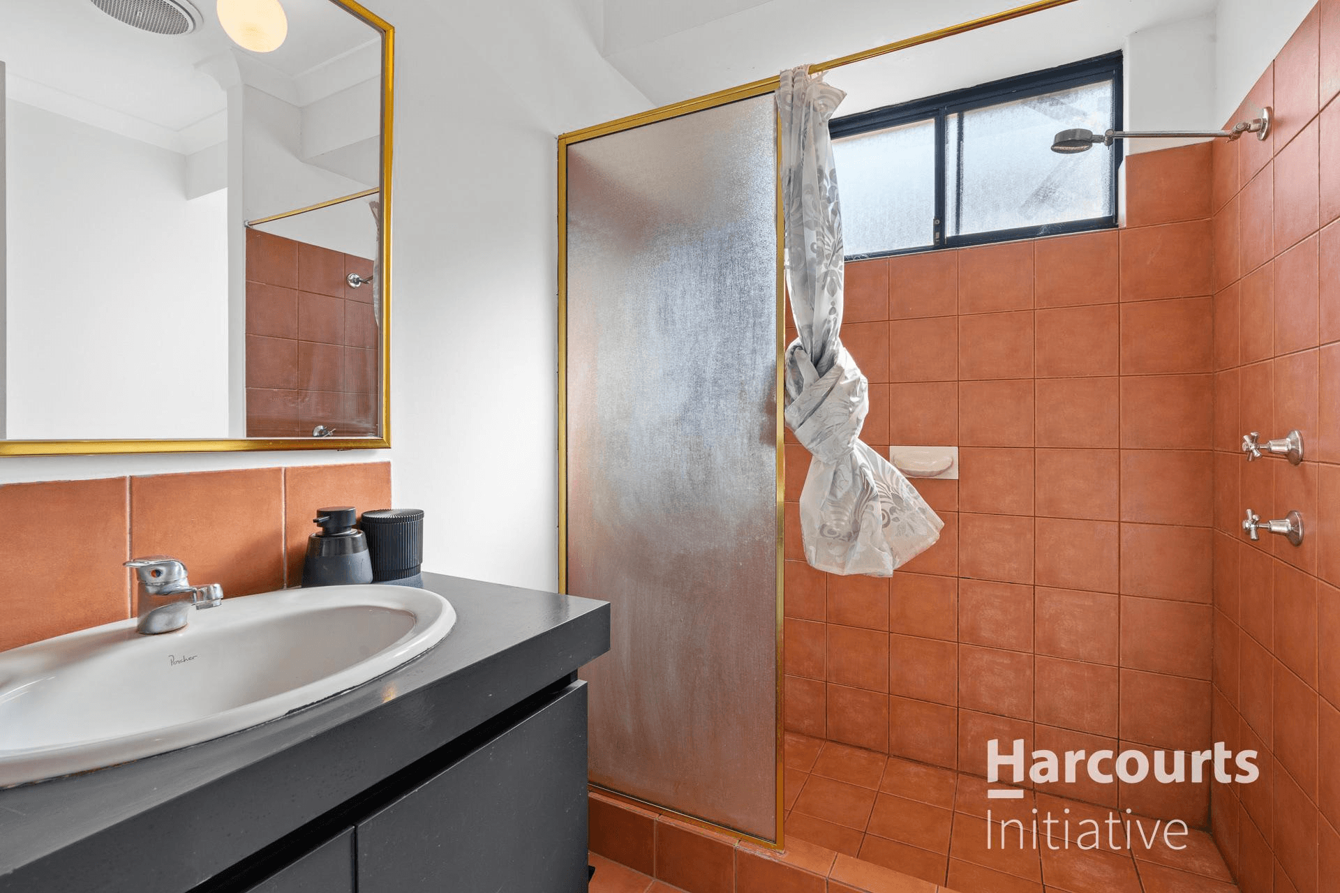 24 Moss Street, HUNTINGDALE, WA 6110