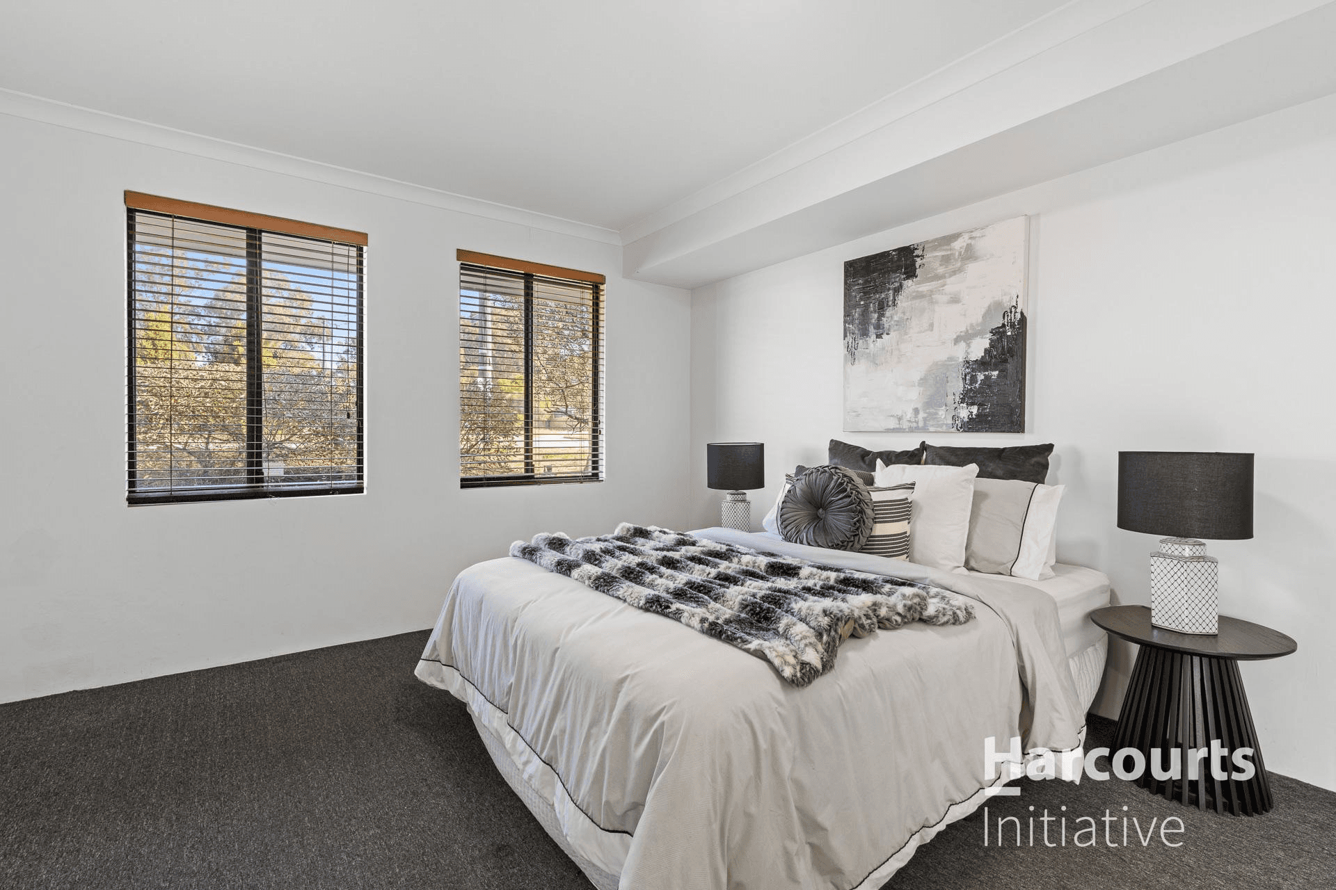 24 Moss Street, HUNTINGDALE, WA 6110