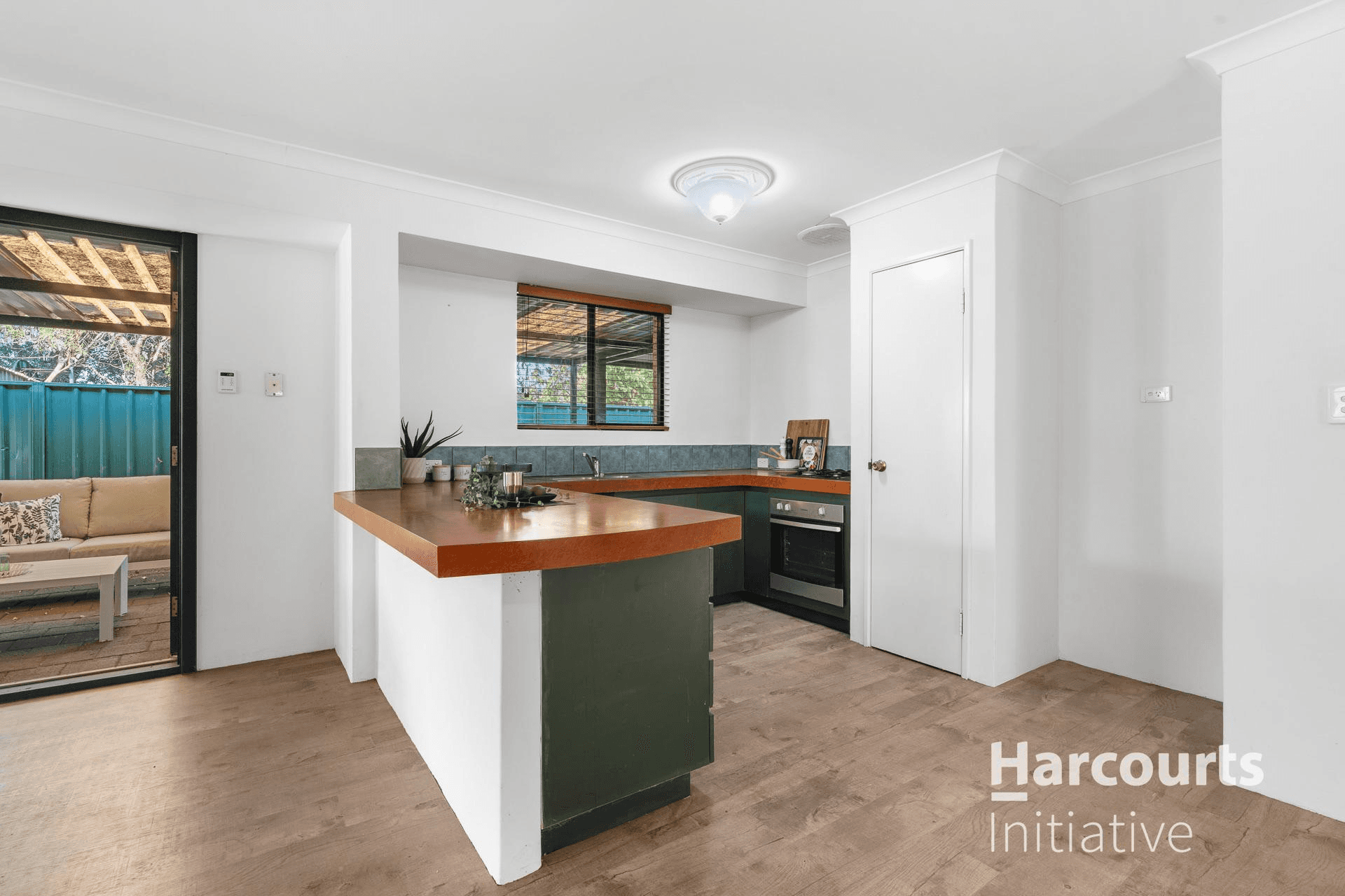 24 Moss Street, HUNTINGDALE, WA 6110