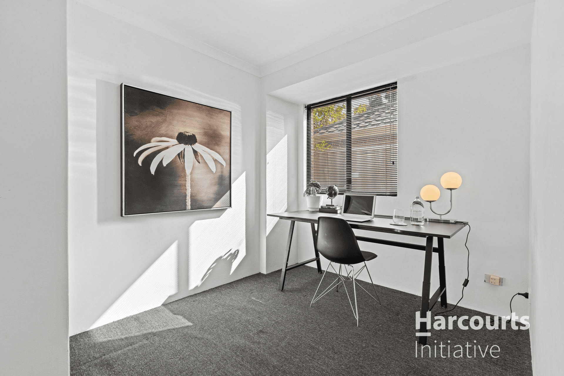 24 Moss Street, HUNTINGDALE, WA 6110
