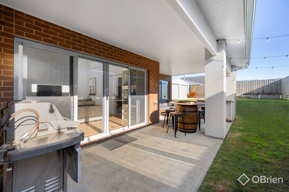46 Houghton Crescent, Eagle Point, VIC 3878