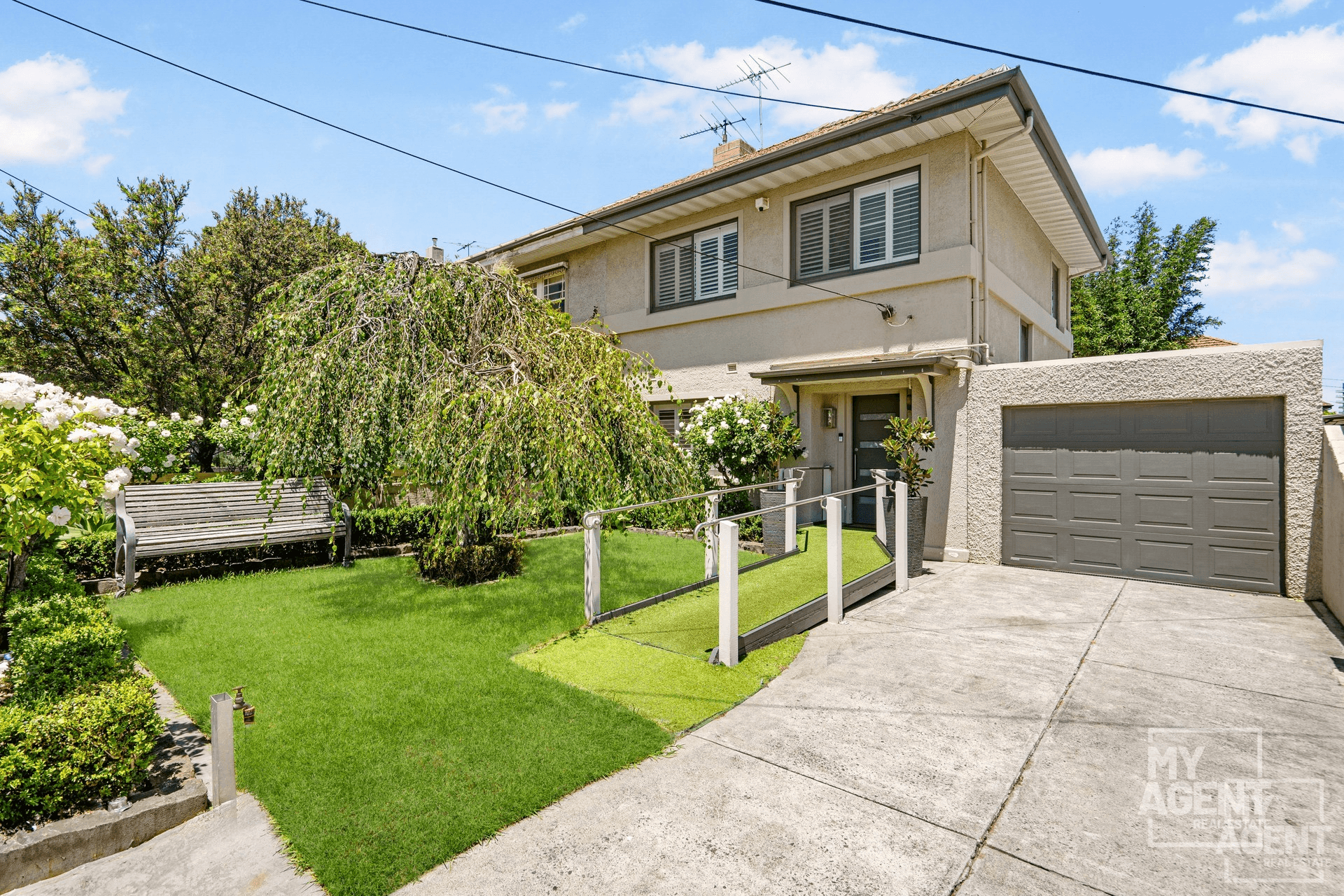 10 Crichton Avenue, Port Melbourne, VIC 3207