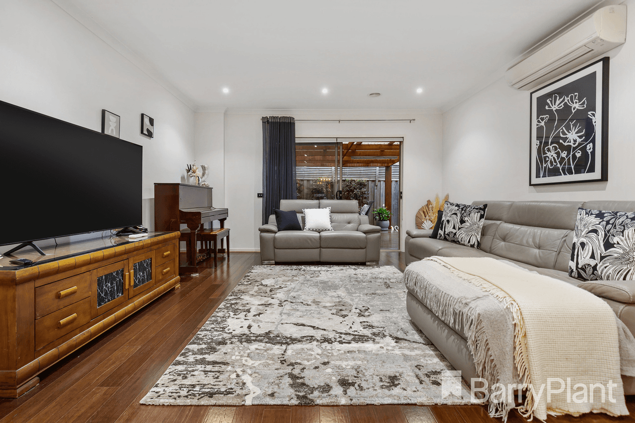 16 Glenfern Street, Keysborough, VIC 3173