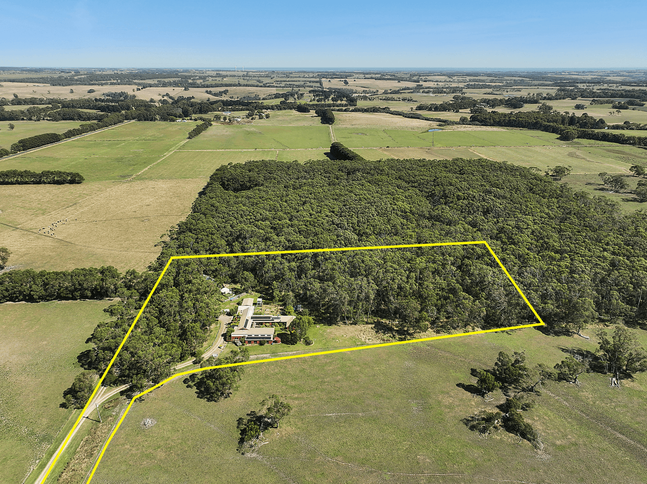 560 Moreys Road, BRUCKNELL, VIC 3268