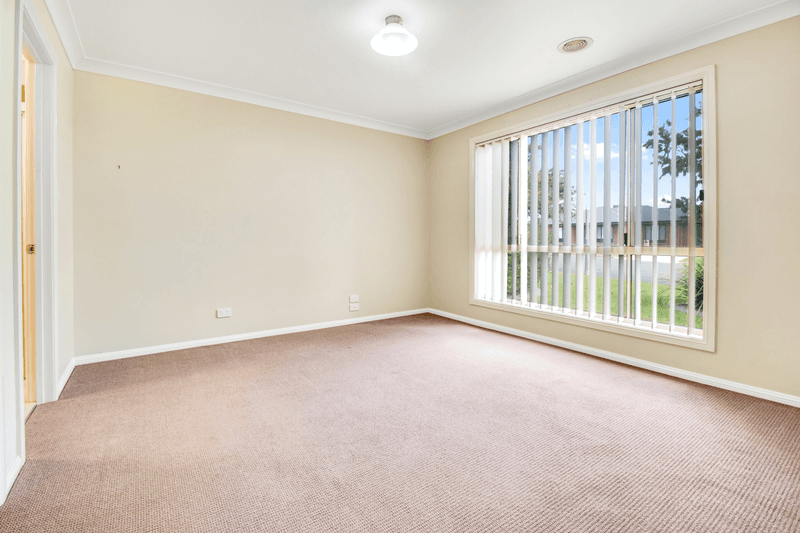 11 Melaleuca Drive, FOREST HILL, NSW 2651