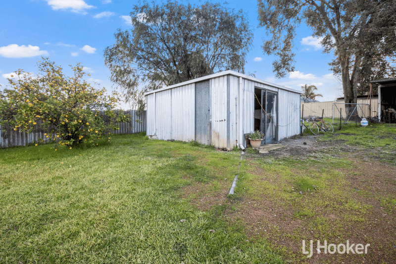 33 Evans Street, Collie, WA 6225