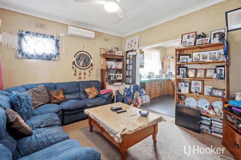 33 Evans Street, Collie, WA 6225