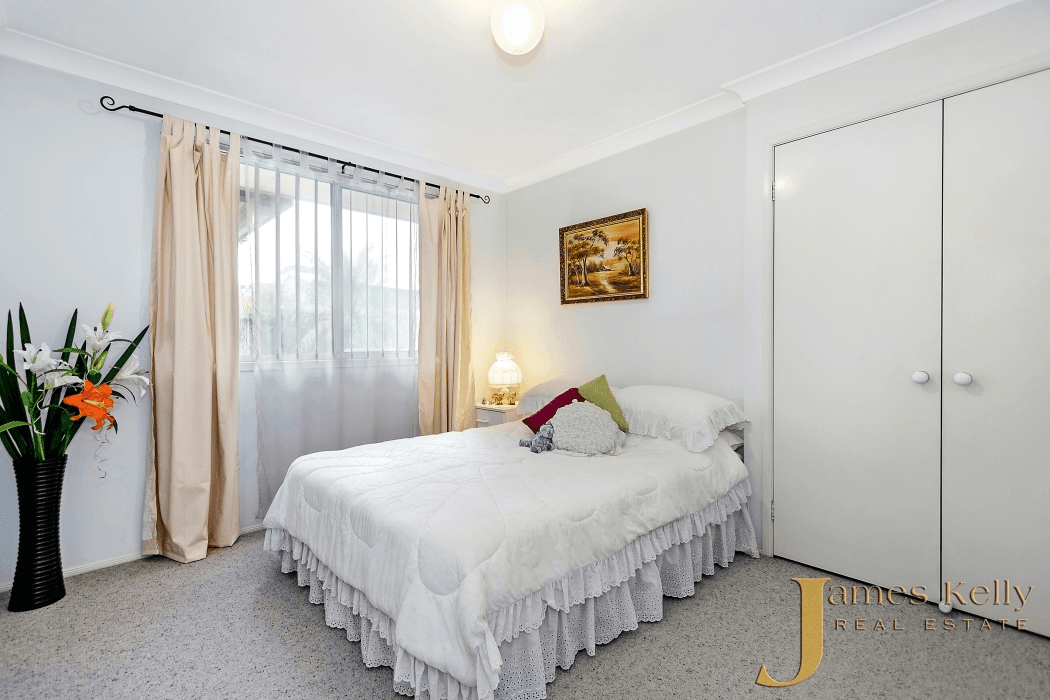 18 Broughton St, Hinchinbrook, NSW 2168