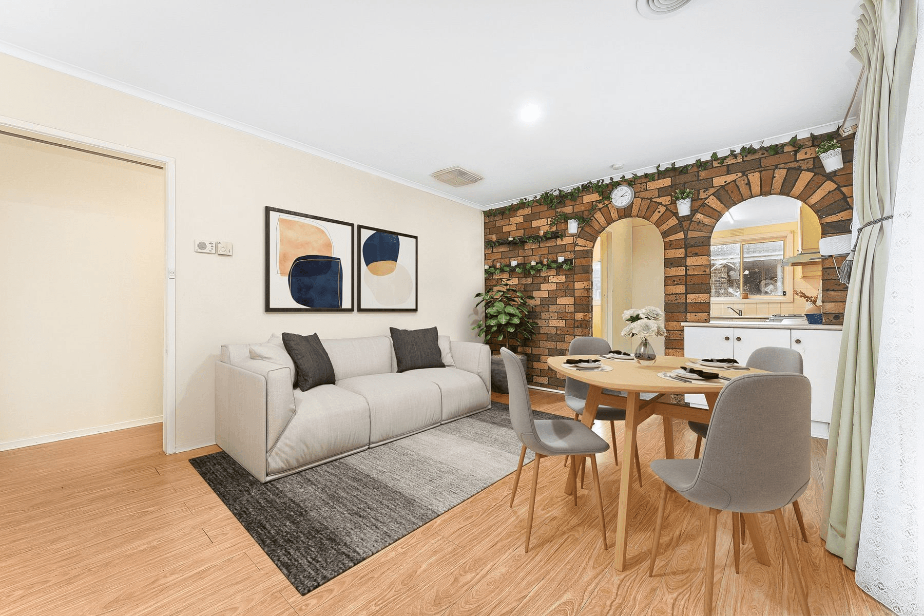 1/8 Woomera Avenue, KEYSBOROUGH, VIC 3173