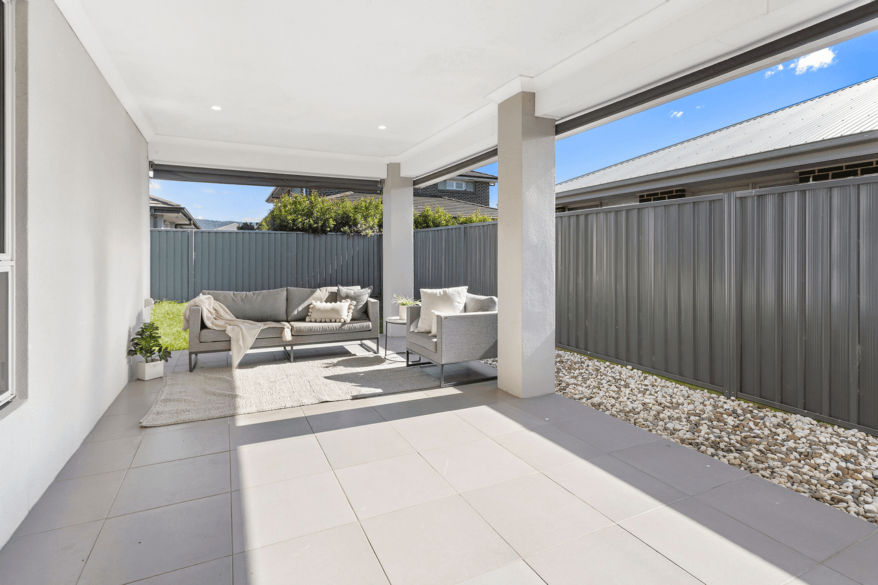 41 Brushgrove Circuit, Calderwood, NSW 2527