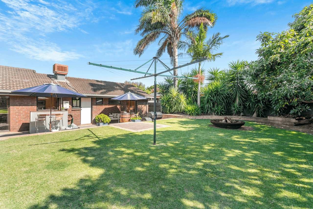 29 Allman Crescent, ABERFOYLE PARK, SA 5159